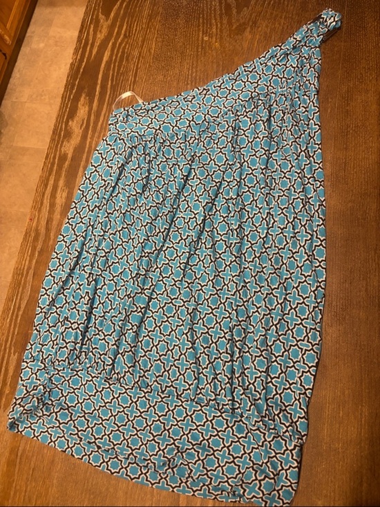 New York & Company Tops - Women’s Blue Patterned One-Shoulder Shirt